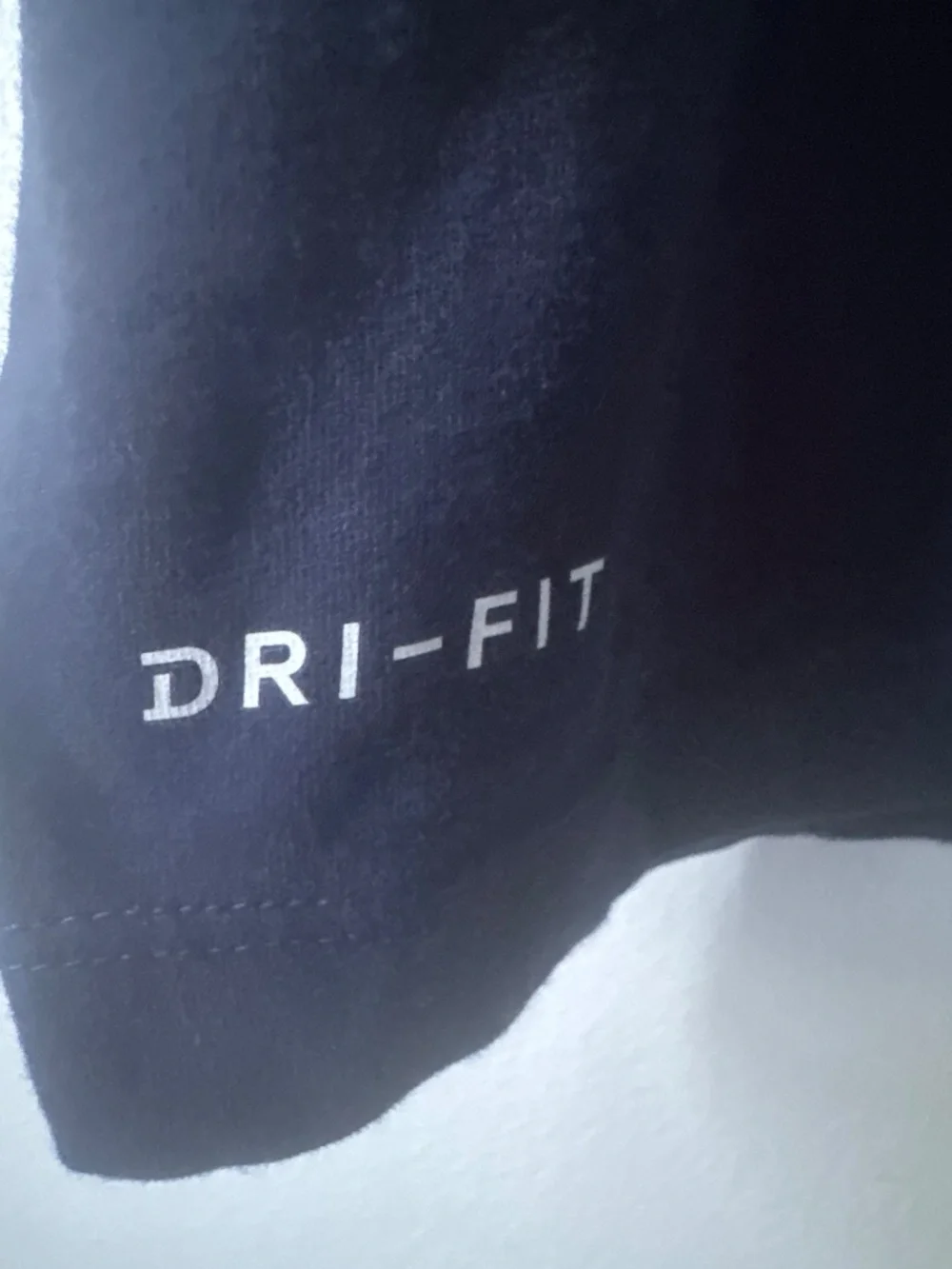 The Nike tee dri fit navy
